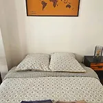 Lovely Flat Abbesses Center - Paris Montmartre