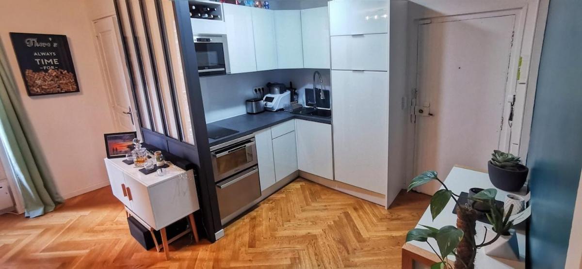 Lovely Flat Abbesses Center - Montmartre