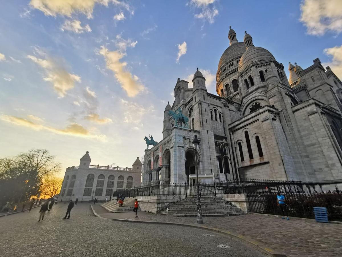 Lovely Flat Abbesses Center - Montmartre * Paris