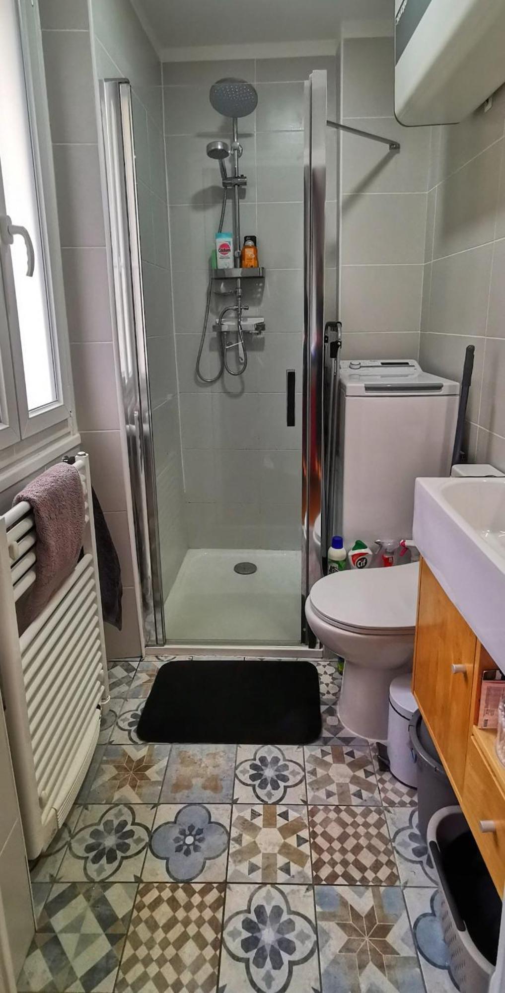 Lovely Flat Abbesses Center - Montmartre Apartment Paris